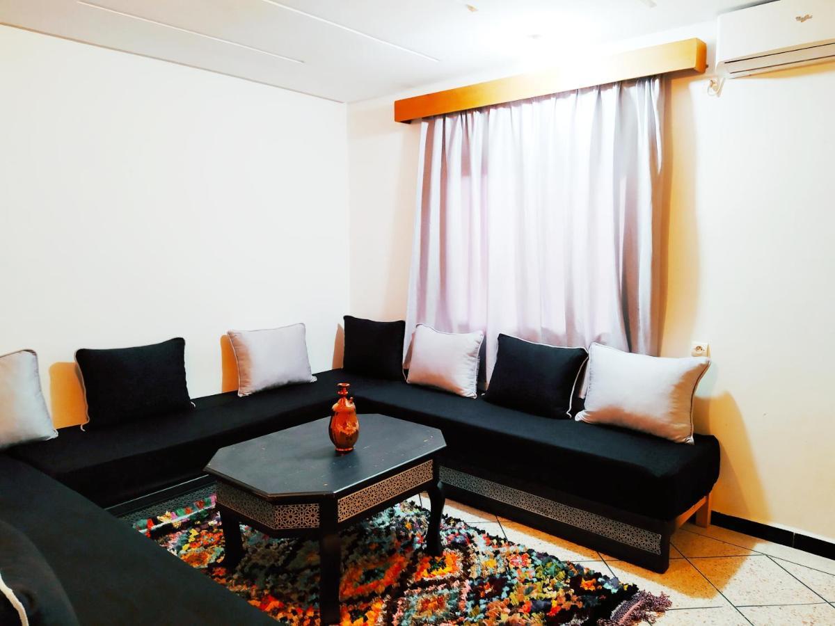 Hostel Afgo Rooftop Варзазат Екстер'єр фото